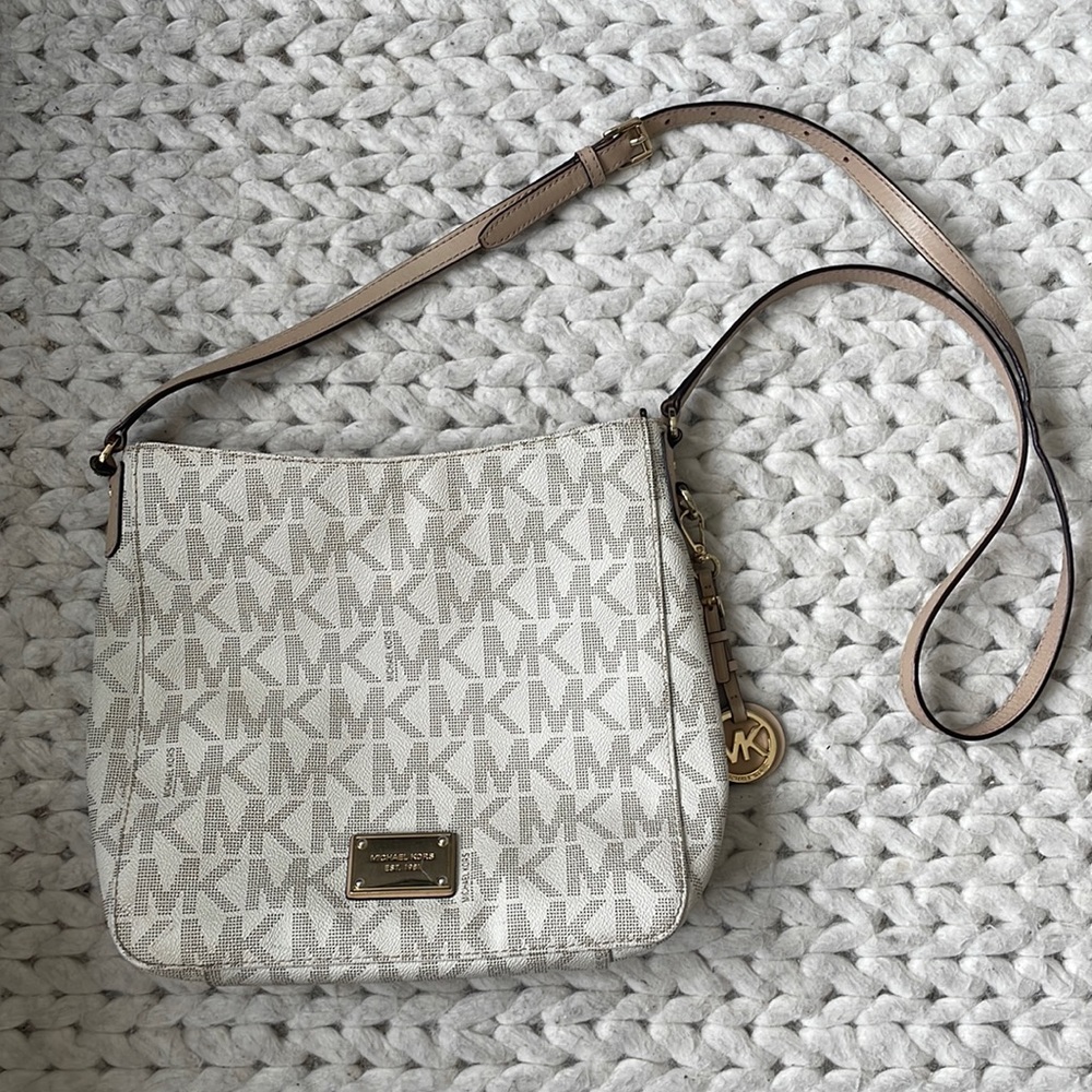 Michael Kors Crossbody